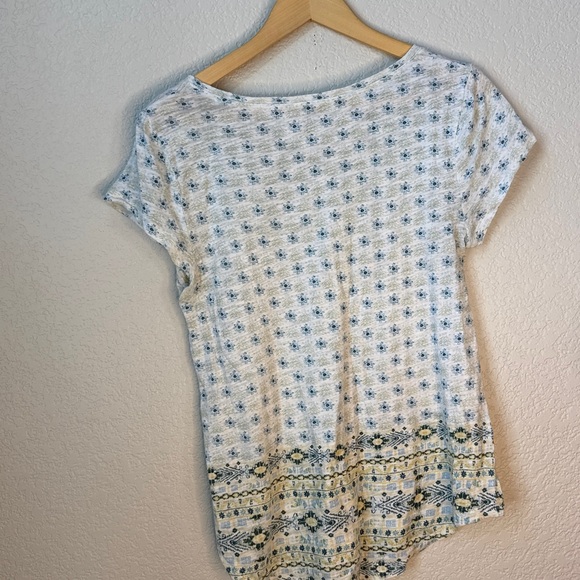 Lucky Brand Tee Shirt Top Floral Blue and Yellow Size Medium - Picture 5 of 8